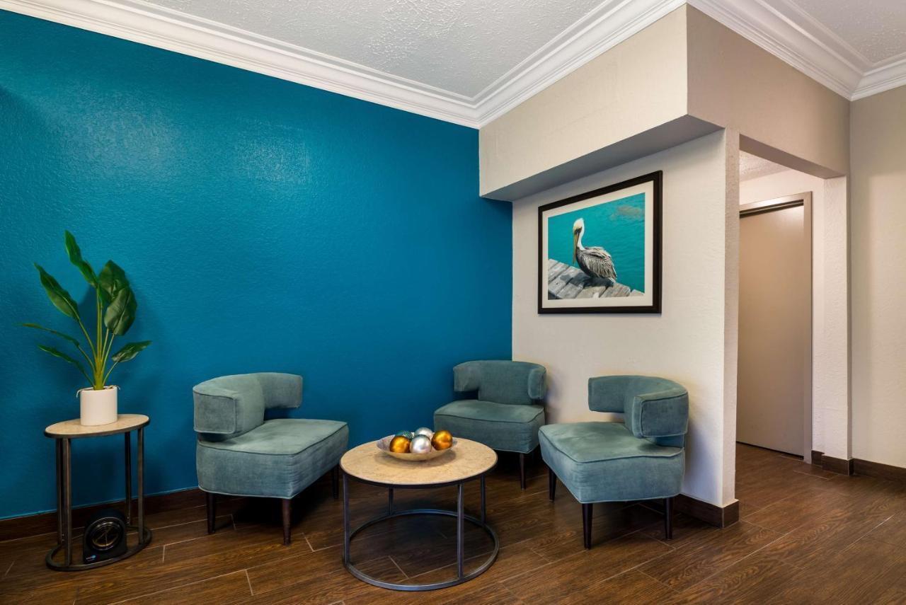 Surestay Plus Hotel By Best Western The Villages Лейди Лейк Екстериор снимка