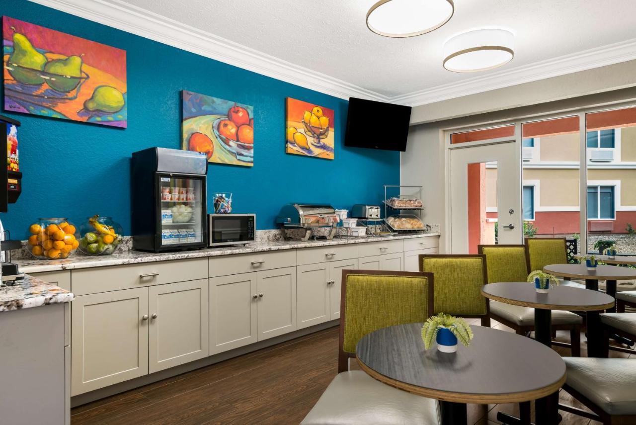 Surestay Plus Hotel By Best Western The Villages Лейди Лейк Екстериор снимка