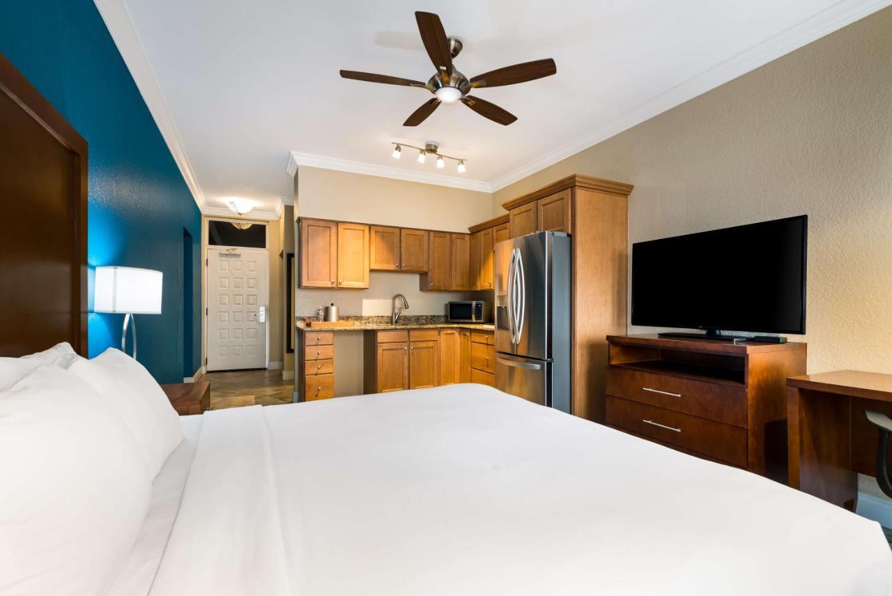 Surestay Plus Hotel By Best Western The Villages Лейди Лейк Екстериор снимка