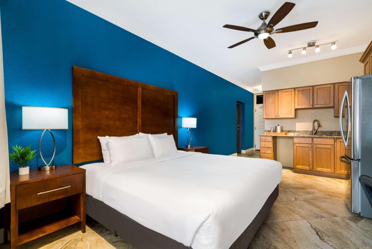 Surestay Plus Hotel By Best Western The Villages Лейди Лейк Екстериор снимка